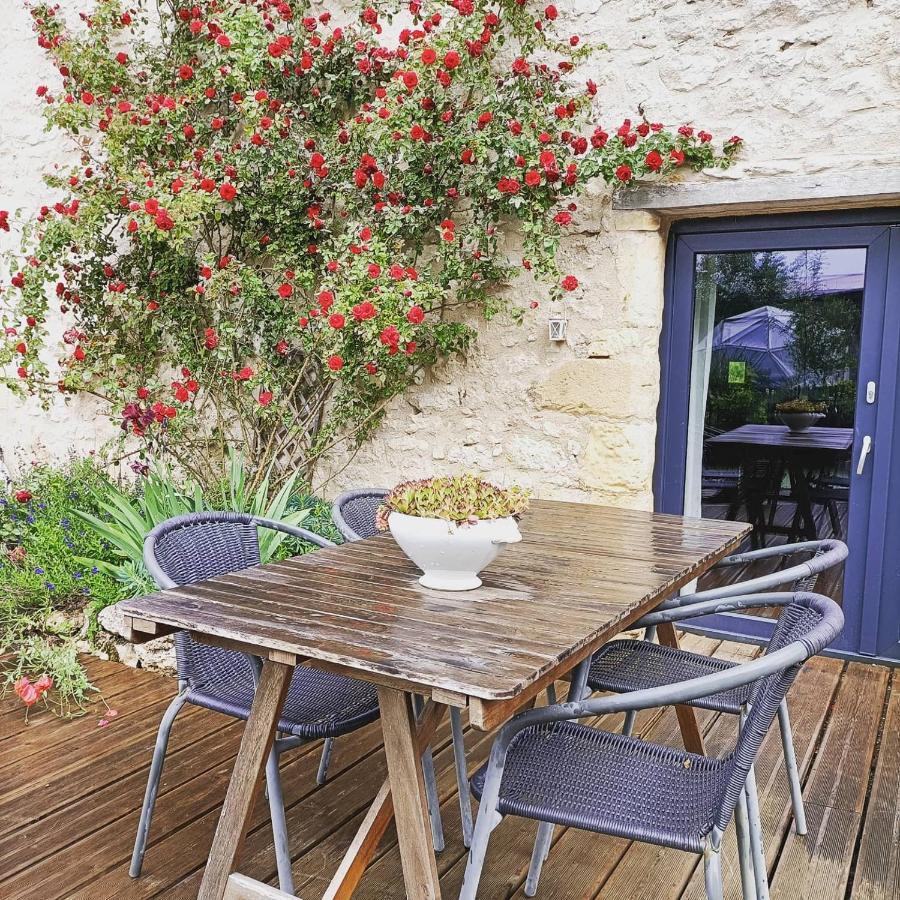 La Grange Des Anges Blanc (Dordogne) Exterior foto