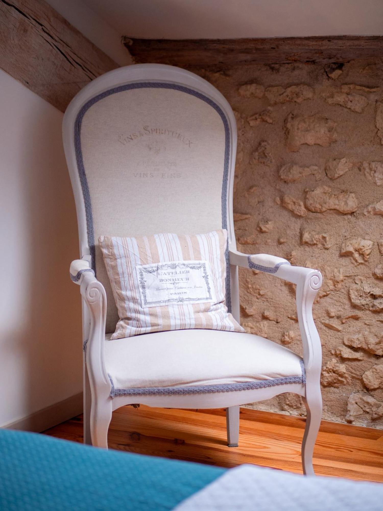 La Grange Des Anges Blanc (Dordogne) Exterior foto